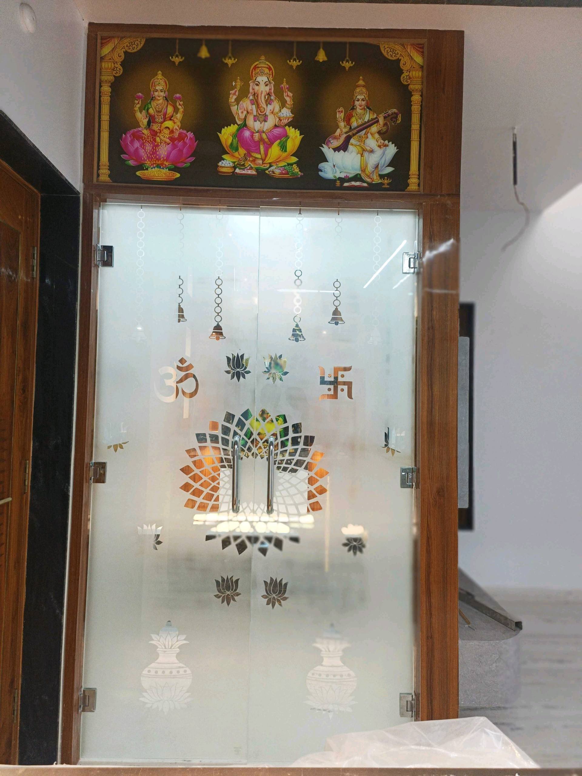 Work by pathan noor