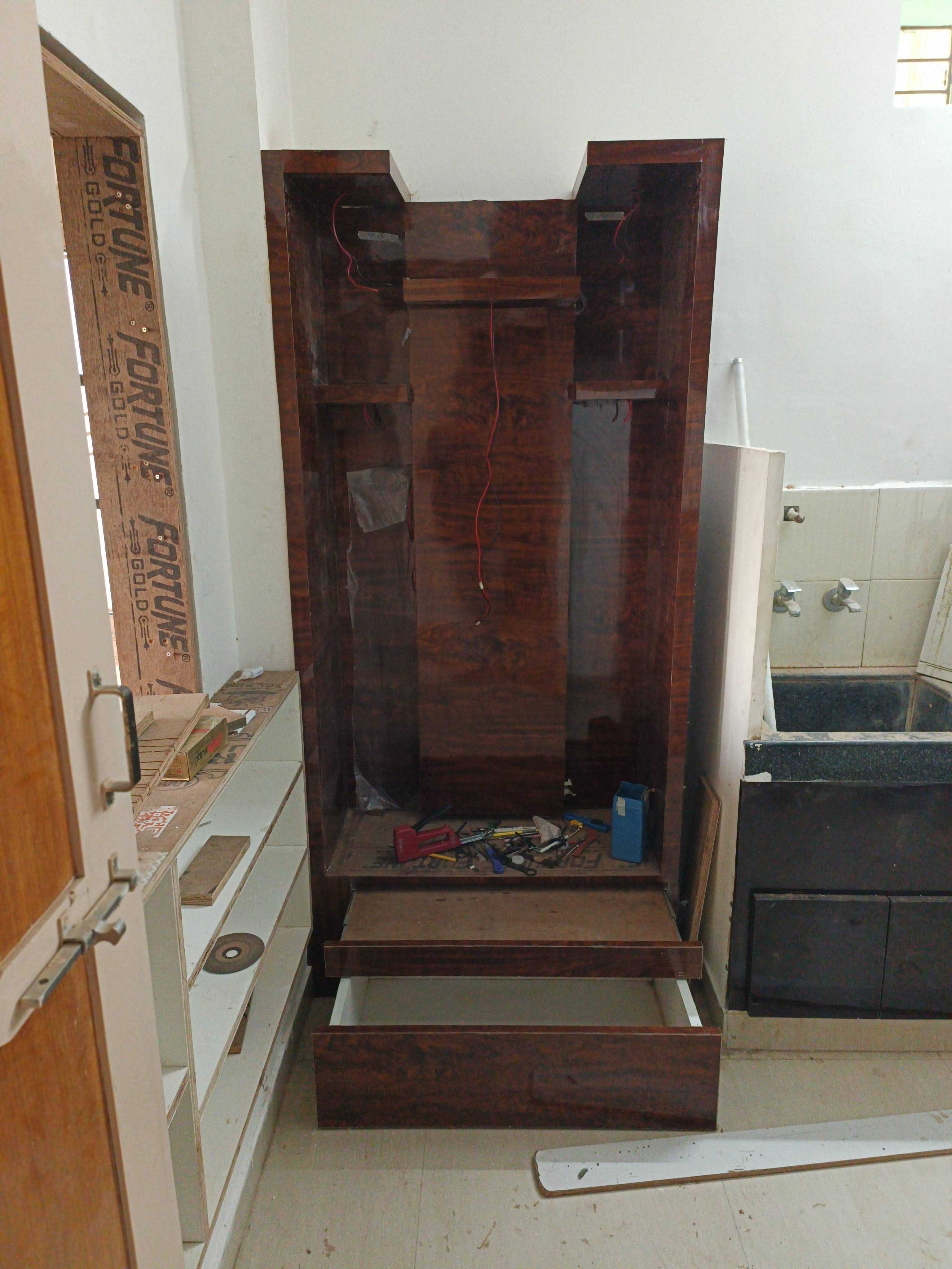 Work by pathan noor