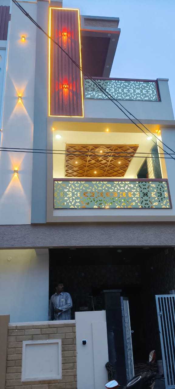 Work by pathan noor