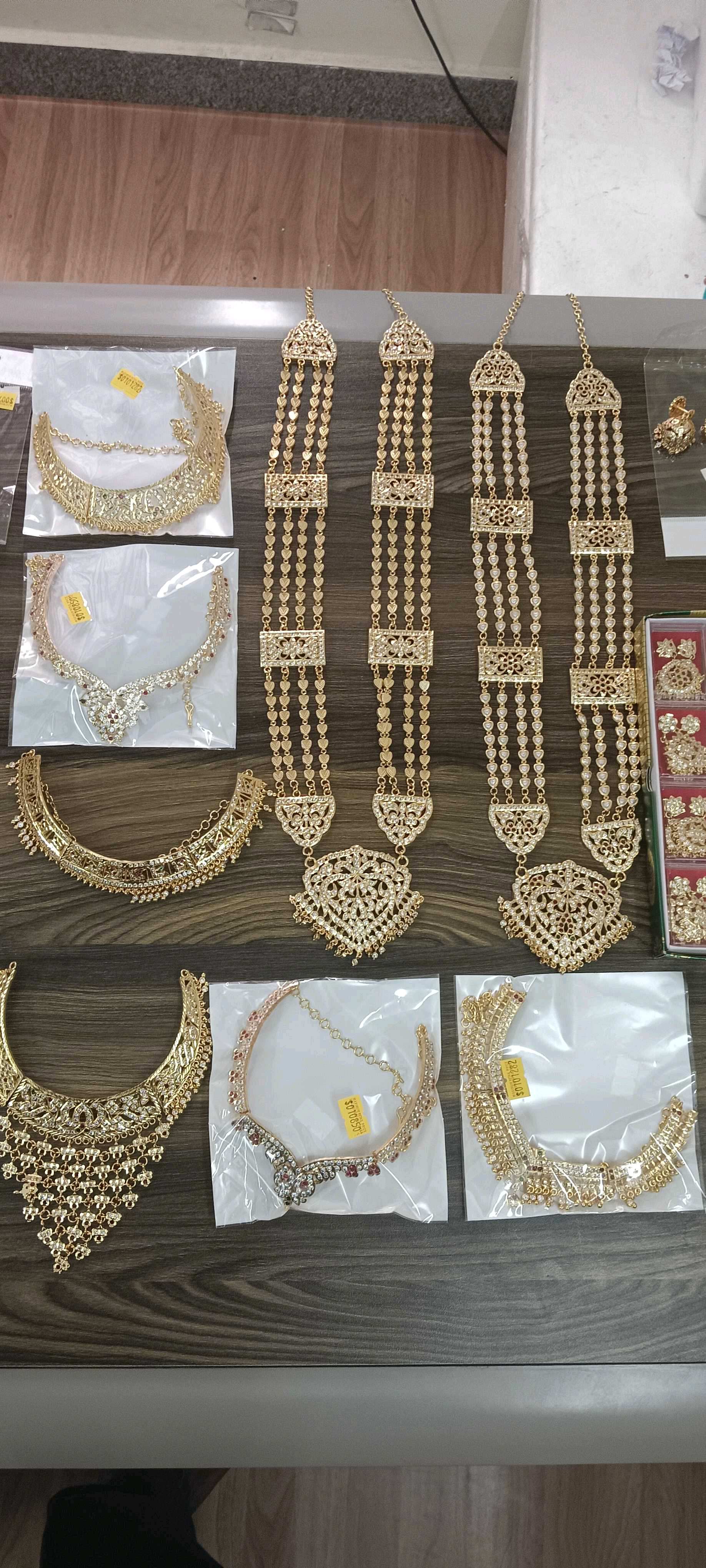 Work by Prime Traders